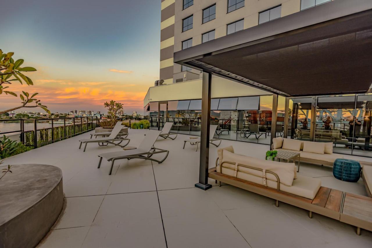 Mercure Itajai Navegantes Esterno foto